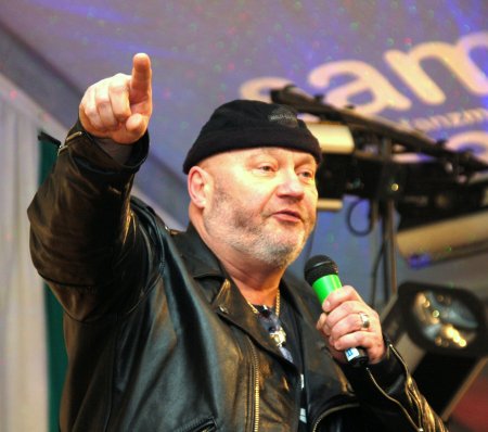 Angereist aus Düsseldorf: Manni der Rocker