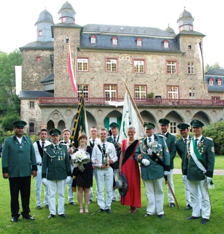 Die neuen Majestäten im Schlosspark