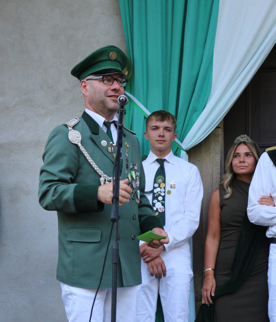 Vorsitzender Marc Potthoff bei der Prinzenkrönung