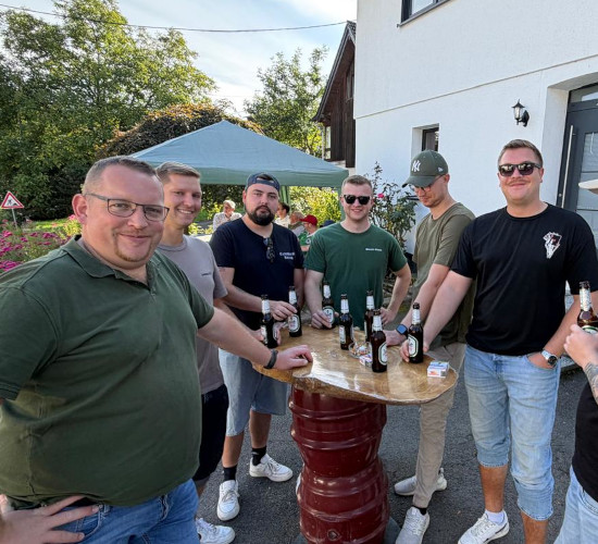 Besucher des Mitgliederfrühschoppens