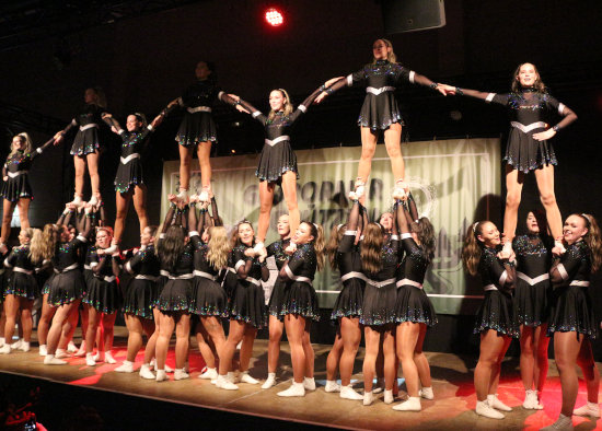 Die "Raketen" waren die erste Tanzgruppe des Abends.