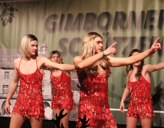 Mit jeder Menge Tanz beschlossen unsere Jungschützen das Programm.