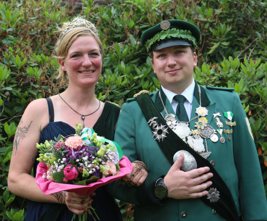 Das amtierende Königspaar: König Jan-Philipp Schorde und Königin Anna Günther