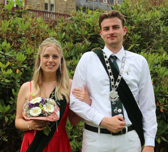 Das amtierende Prinzenpaar: Prinz Felix Müller und Prinzessin Pia Zeh